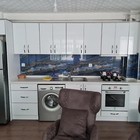 Apartment Bursa 3 *